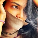 Kalpika Ganesh Instagram - Let your actions speak more than words🤎 #phoneclicks #candids #shotoniphone