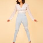 Kalpika Ganesh Instagram - When @hilodesign.co named this sequence #lazyluxury Surely these winters does make you feel lazy but yeah they give me a complete luxury too to be me🤎 📸 @weareretrospection MUH @makeupbykrishnaveni Comfort @hilodesign.co