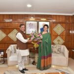 Kangana Ranaut Instagram - Such a delight to meet Honourable Chief Minister Assam, Shri Himanta Biswa Sarma ji…. He extended his support for our team as we begin our outdoor schedule very soon in various locations across Assam … Such an honour and privilege to get his support and encouragement 🇮🇳 Many thanks sir 🙏