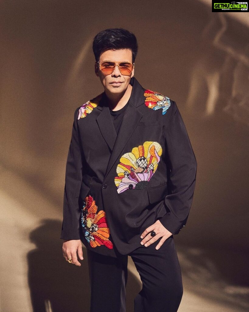 Karan Johar Instagram - Floral coral and more …. Styled by @ekalakhani in @goyalkanika 📷 @sheldon.santos