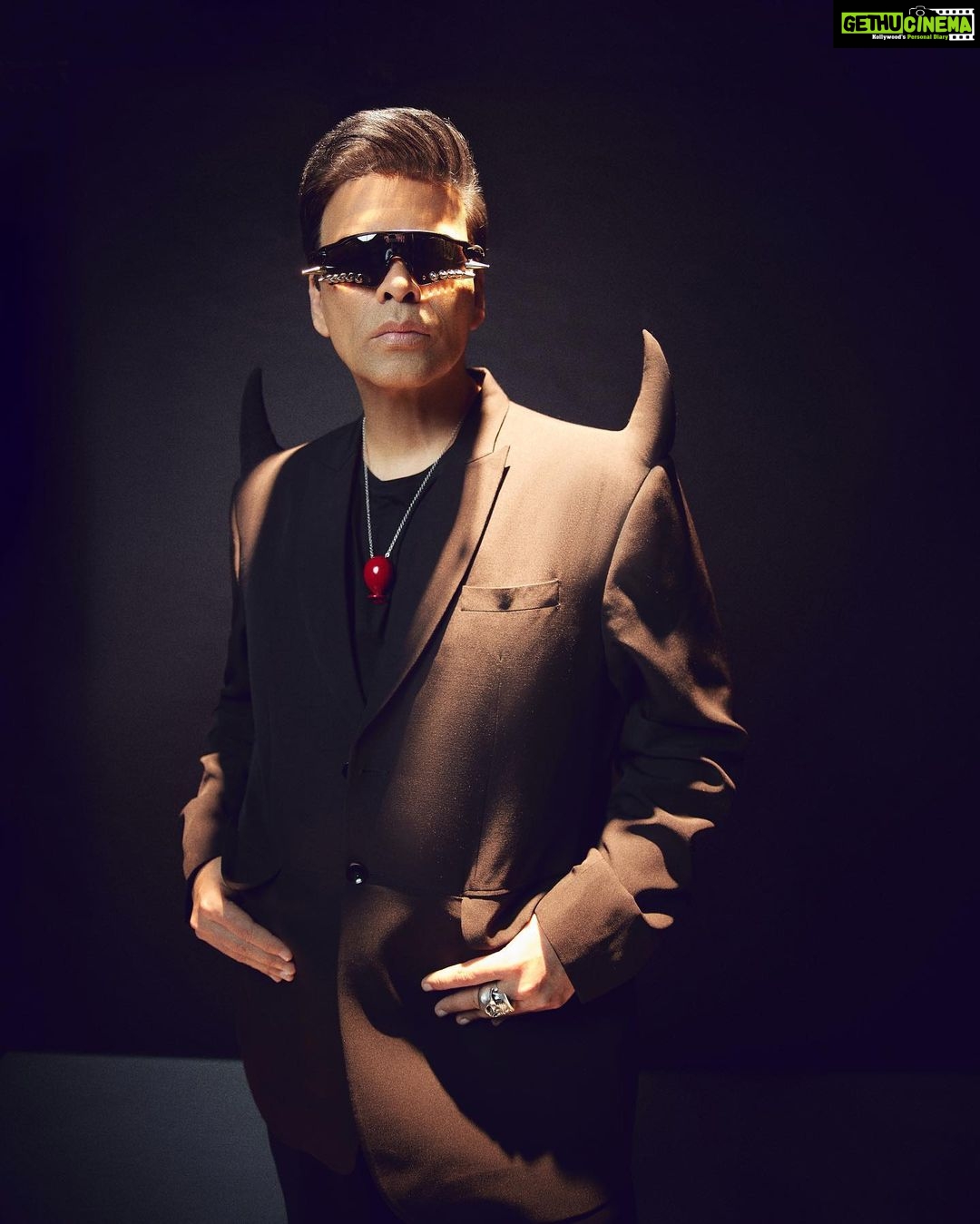 Karan Johar Instagram - Late for halloween… but the devil within can’t help itself …. Styled by @ekalakhani in @_huemn 📷 @sheldon.santos