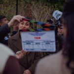 Kareena Kapoor Instagram - Dover Diaries❤️United Kingdom 2022❤️Always a mood on set 🤩 @hansalmehta @balajimotionpictures @mahana_films