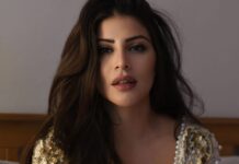 Karishma Kotak Instagram - Not all those who wander are lost ♾
