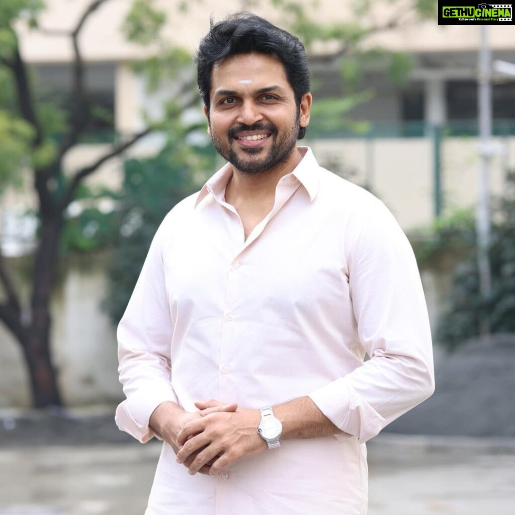 Karthi Instagram - #Japan, an ambitious and auspicious beginning. Need all your best wishes makkale. #ஜப்பான் #Rajumurugan #AnuEmmanuel #Sunil #VijayMilton #GVPrakash #Ravivarman #Anbariv #Philominraj #VineshBanglan #SRPrabhu #DreamWarriorPictures