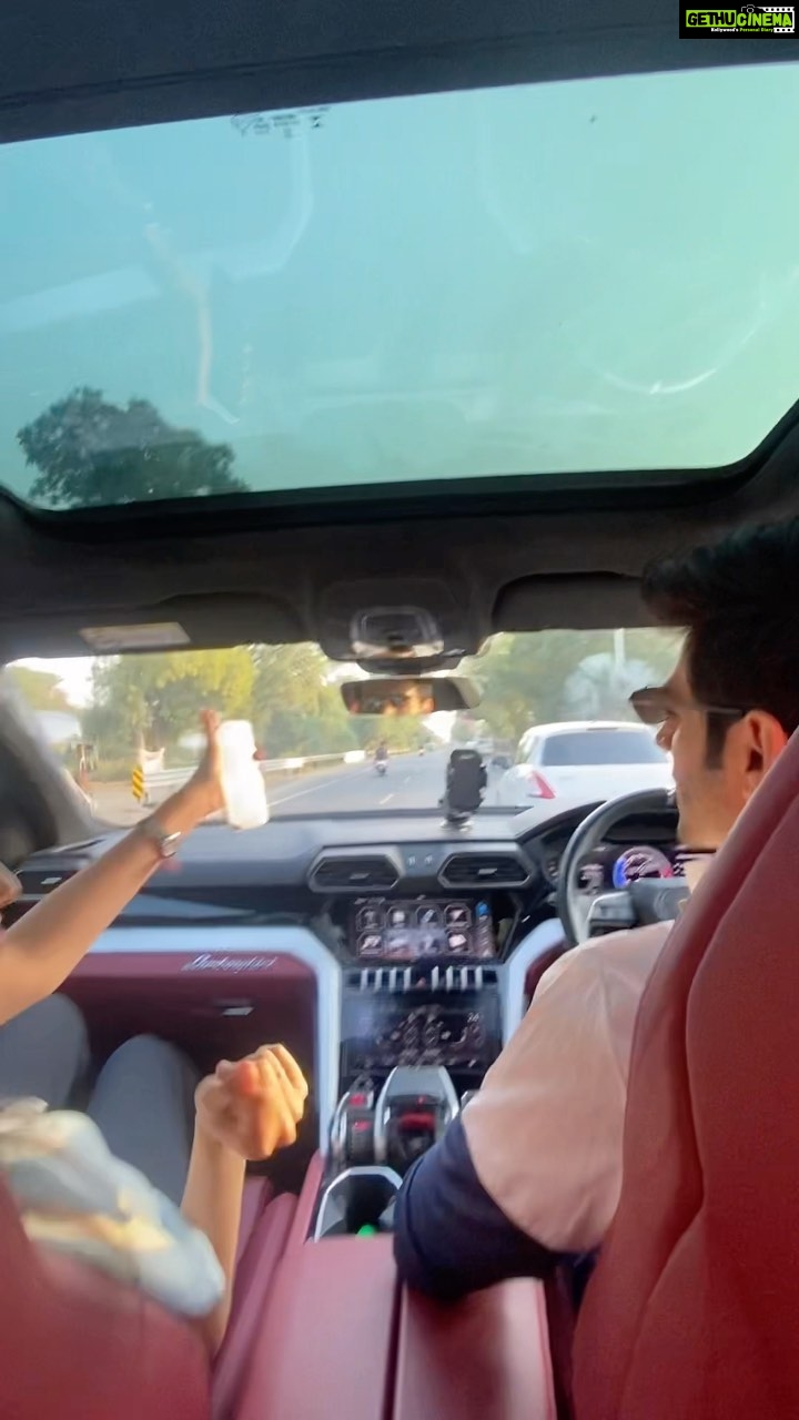 Kartik Aaryan Instagram - Ahmedabad is a Vibe 🔥 🚀