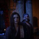 Kartik Aaryan Instagram - Asli Halloween Toh Aaj Hai 🤙🏻 Happy Birthday Manjulika 😘 @tabutiful