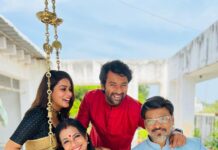 Keerthi shanthanu Instagram - உங்களுக்கும் உங்கள் குடும்பத்தினருக்கும் , இனிய தீபாவளி நல் வாழ்த்துக்கள் 🪔🎉 #happydiwali #diwali #familydiwali #instagram #instagood #insta #instadaily #instamood #instadiwali #diwalioutfit #ootd #diwalicelebration #diwalifamilyphoto