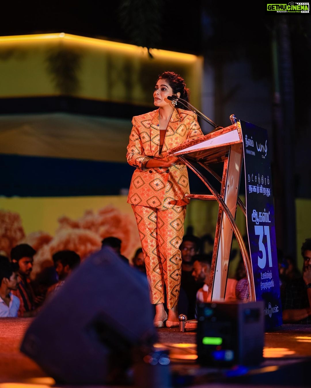 Keerthi shanthanu Instagram - Suit upπ₯ For #natchathiramnagargiradhu Audio launch! Thank u & Best wishes team @neelam_productions @yaazhifilms @donglijumbo Outfit : @_.rubeenavogueofficial._ @rubyafroz80 π₯ Stylist : My all time favourite @rajianand π₯ Quick shots by @theyashstory hairdo : @vama_moirangthem #host #onstage