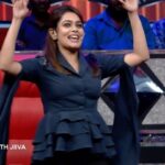 Keerthi shanthanu Instagram - Enga kanne pattudum pola @kikivijay11.. Enna performance-u!!😍 #SarkaarWithJiiva | Episode 6 | Streaming now!! @vjpappu @anjana_rangan @rjvijayofficial @kikivijay11 @actorjiiva @sky_exch_ @vasanthandco_in @priyadarshini_mobiles @Osmanabdulrazak @donechannel1