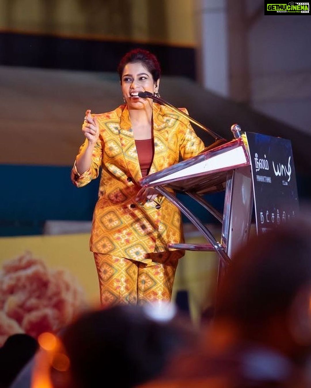 Keerthi shanthanu Instagram - Suit upπ₯ For #natchathiramnagargiradhu Audio launch! Thank u & Best wishes team @neelam_productions @yaazhifilms @donglijumbo Outfit : @_.rubeenavogueofficial._ @rubyafroz80 π₯ Stylist : My all time favourite @rajianand π₯ Quick shots by @theyashstory hairdo : @vama_moirangthem #host #onstage