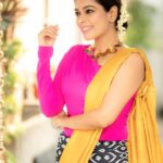 Keerthi shanthanu Instagram - 💖💛🖤 This look was totally created & styled by my favourite @rajianand 💛I’ve always admired ur talent & unique sense of dressing 💖 Jewellery : @rajianand Saree & top by @_.rubeenavogueofficial._ @rubyafroz80 who customises everything to your choice💖 Photography : One man who can click classic pics in the snap of a finger @camerasenthil anna 💖 Thank u @vama_moirangthem for draping the saree so well & for the hairdo💛 All set for an #event 💖 #host #shero #awards