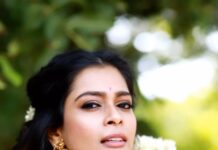 Keerthi shanthanu Instagram - 💖 Half-saree : @studio149 Jewels : @jcsjewelcreations shot by @storiesbysidhu hairdo : @vama_moirangthem #traditional #trendingreels #thenmozhi #instareels