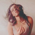 Ketika Sharma Instagram – Elixir of love #darshana 

 📸- @shazzalamphotography 🔥

#reel #reelsinstagram #throwback #portrait #weekend #mood #gratitude #loveandlight #this #song #is #a #beauty