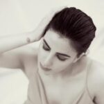 Kirti Kulhari Instagram - #amplifier 🖤 The Team :- Styling @radhikamehra Assisted by @foram_kubadia HMU @nidhiagarwalmua 📸 frontrowgypsy ❤️