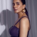 Kirti Kulhari Instagram - Baby pyaar tera #raftaar 💜 #fourmoreshotsplease #promotion #streaming @amazonprime Outfit - @bennusehgallofficial Jewellery - @radhikaagrawalstudio Shoes - @louboutinworld Hair - @bharatlimba_makeup_hair Makeup - @melwanishweta Styling - @who_wore_what_when Fashion Team - @d.shubham_j @chaitanya_fashion_ Photography - @thefirstclik