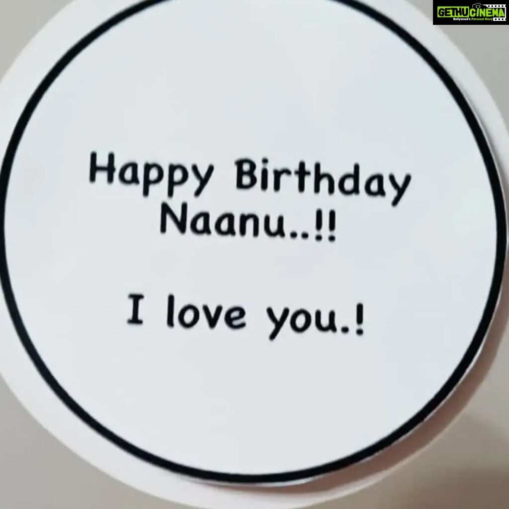 Kratika Sengar Instagram - Happy birthday to Naanu Love Devika #grateful Har Har Mahadev 🔱