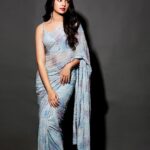 Krithi Shetty Instagram – heART 💙✨ 
#sareelove 
•
Saree – @roujeofficial
Jewellery- @lovelate20s
Styled by – @ashwin_ash1 & @hassankhan_3 
Shot by – @venurasuri 
H & M – @chaks_makeup @venkymakeupstudio