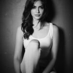 Kriti Kharbanda Instagram - #happychildrensday 💟 . . . Swipe right and see the magic 😛😍 . . . #bachpan