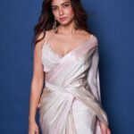 Kriti Kharbanda Instagram - #throwbackthursday 🤍 . . . #sareenotsorry