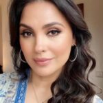 Lara Dutta Instagram - Just another working Wednesday! Let’s start some important conversations with @abbottglobal . @collectiveartistsnetwork @shraddhamishra8
