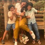 Lara Dutta Instagram - Dimples all around!!! ☺️☺️ Getting squished by these two bundles of squealing joy is my favourite way to spend ANY-day!!! The ARIAS KIDS collection makes sure ALL of us, kids and adults, are making the most of everyday!!! #Ariaskids available only on @firstcryindia !! ❤️❤️❤️. #kids #play #ecofriendly #sustainable #kidsfashion #trends #childhood #comfort #love #happiness