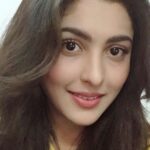 Madhu Shalini Instagram - 🌻 #instadaily #selflove #love #instaphoto #instapic #instapicture #instagram #instalike #instamood #mood #picoftheday #pictureoftheday #photooftheday #friday #fridaymood #closeup #makeup #🐒 #😘 #♥️ #🌻 #actor #madhushalini #india #panindia #bollywood #kollywood #tollywood #teluguactress #fashion