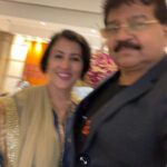 Madhushree Instagram - It’s an honour to got this prestigious award ‘Herald Global No One “ at ITC Grand Maratha Mumbai. #medhapatkar #saimiksen #anupjlotaji #rajeshkattar #anandrajanad #navneetparihar #rajeshwarisachdev #tanviazmi lots of business , entertain , sports fraternity..