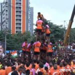 Madhushree Instagram - Celebrating Dahi handi Krishna Janmashtami with huge public , MLA Ramkadam ji . Hon Devendra Fadnavis ji, Ashish shelar ji #kirtisomaiya ji and other politicians . I sung Kanha Soja zara .. #dahihandi #devendrafadnavis #ashishshelar #ramkadam #narendramodi #pmoindia #bhupendrayadav #kailashvijayvargiyaji #shivrajsinghchouhan #lord #krishna #harekrishna