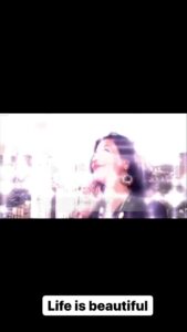 Madhushree Instagram - Life is beautiful 

#love  #beautiful  #beautifullife  #beautifulmoments  #happy  #moments  #missingyou  #loveyou #music  #singing  #hummingbird  #nature #lover #singer #instagood  #instamood  #instamusic