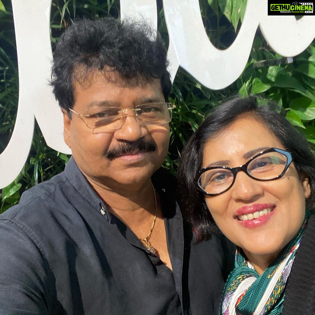 Madhushree Instagram - I love to travel .. #travelling #delhi to attend #ring #ceremony of my very close one .. #ringceremony