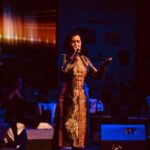 Madhushree Instagram - “Indore Ki Beti “ a wonderful program pics .. #jaswindersingh #agamkumarnigam #sonunigam #indore #orchestra #musica #musical #singer #singing #artistsoninstagram #musician #piano #latamangeshkar