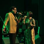 Madhushree Instagram - “Indore Ki Beti “ a wonderful program pics .. #jaswindersingh #agamkumarnigam #sonunigam #indore #orchestra #musica #musical #singer #singing #artistsoninstagram #musician #piano #latamangeshkar