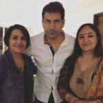 Madhushree Instagram - A throwback to better times and even better memories ❤️. . . . . . #memories #besttime #throwback #music #friends #friendsforlife #instagram #instantbollywood #bollywood #singers #followformore #exploremore #instagood #instalove #instafollowers #followback #clickonfollow #madhushreefans #services #influencers #media #bollywoodpage #dancer #tv #igt #sonytv #starpravah #colorstv #zeetv Mumbai, Maharashtra