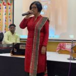 Madhushree Instagram – What a energy .. with College students .. #dalmialionscollege  #dalmialionsutsav  #madhumurchhana  #drsomaghosh  #ghazal  #saddguru #ongc  #unionbank  #sbibank  #vivekprakash  #ghanshyamvaswani  #instagood  #instamood  #instadaily  #instasong  #instamusic