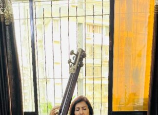 Madhushree Instagram - Music is the language of the spirit. It opens the secret of life bringing peace, abolishing strife. 🎶🎤🙏 #musicriyaz ❤️ . . . #music #instagood #instareels #wednesdayvibes #musicislife #singers #playbacksingers #peace #happiness #innerpeace #freshmind #saregamapalilchamps #madhushreebhattacharya #eveningvibes #practice #india #musicpractice #tanpura #chords #taal #sur #melody #bollywoodsongs #hitbollywoodsongs #bolllywood Mumbai, Maharashtra