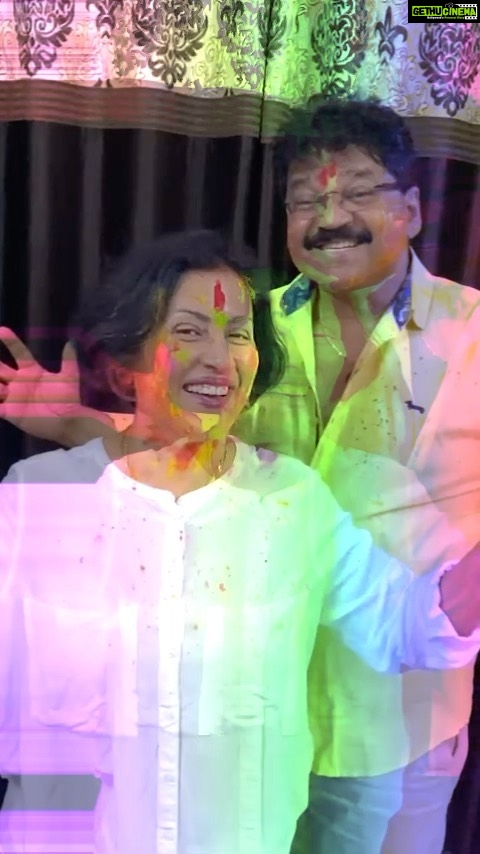 Madhushree Instagram - We are ready with our Colours, Are you!!! Wishing all my friends a Very Colourful and Happy Holi..❤️🎉. #holi #holifestival #reels #reelsinstagram #indianfestival