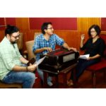 Madhushree Instagram - Hello Instagram #Fans! 💕 Happy Navratri to all! 🙏 On the occasion of #Navratri started, with the blessing of Matadi, have recorded a #song for the upcoming #film at #abstudio 🎶✨🥰🎤 . . . #musicdirector: @kishorrawat21 #lyrics : @iamdannyrana . . . #music #monday #singer #instagram #india #zeetv #colorstv #instantbollywood #bollywoodbubble #sonytv #instafan #curlytales #preranajangam #kapilsharma #newstv #newsbollywood #bollywoodsinger #bollywood #hindifilm #support #encourage #likesharecomment #filmykalakar
