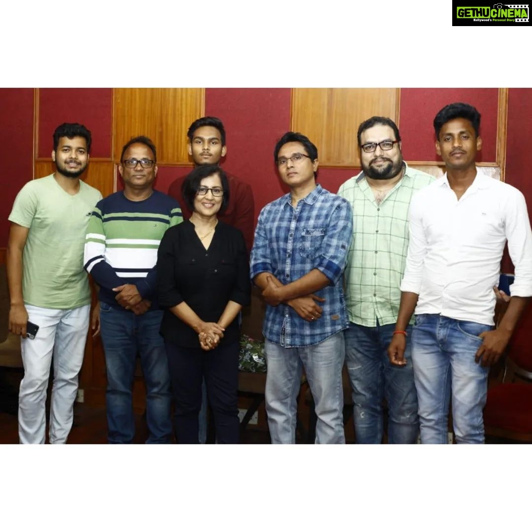 Madhushree Instagram - Hello Instagram #Fans! π Happy Navratri to all! π On the occasion of #Navratri started, with the blessing of Matadi, have recorded a #song for the upcoming #film at #abstudio πΆβ¨π₯°π€ . . . #musicdirector: @kishorrawat21 #lyrics : @iamdannyrana . . . #music #monday #singer #instagram #india #zeetv #colorstv #instantbollywood #bollywoodbubble #sonytv #instafan #curlytales #preranajangam #kapilsharma #newstv #newsbollywood #bollywoodsinger #bollywood #hindifilm #support #encourage #likesharecomment #filmykalakar