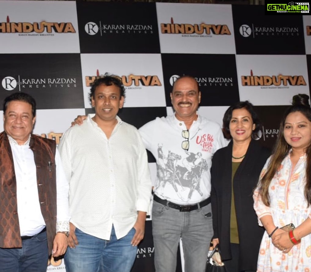Madhushree Instagram - #preview #hindutva #hindutva🚩 #karanrazdan #ashishsharma #sonarikabhadoria #anupjalota #ravishankar #august #aagust and others #sunnysupersound #aartirazdan #shwetaraj #anshuvarshney