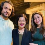 Madhushree Instagram - I sung a #beautiful #romantic song for #sonarikabhadoria #ashishsharma . It was very nice to meeting them in preview of #hindutva🚩 #parvati of #mahadev serial #ram of #siakeram
