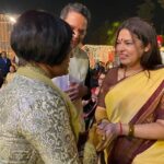 Madhushree Instagram - #PreDiwali #Celebrationz #embassy met #MeenakshiLekhi ji the #ministerofexternalaffairs and #culture Govt of india . #vijaychauthaiwale