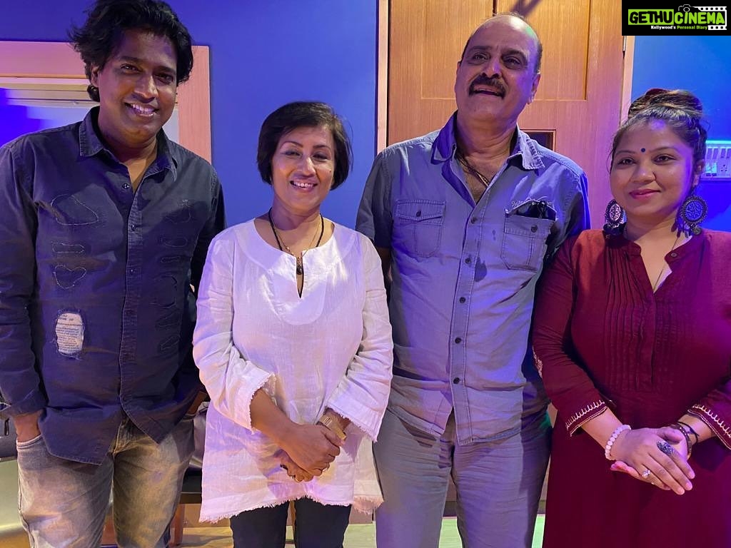 Madhushree Instagram - Very excited to my upcoming #filmsong . #hindutva A #beautiful #romantic #song #karanrazdan #shwetaraj #ravishankar@