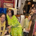 Madhushree Instagram - Birthday celebrations of #BappiLahiri with other #Bollywood star musicians #ushamangeshkar #KumarSanu #alkayagnik #uditnarayan #shaan #AlishaChinai #AnuMalik #AnandMilind #lalitpandit #jollymukherjee #AnuradhaPaudwal #nitinmukesh #samirtandon #chandranimukherjee #ShailendraSingh #vijetapandit and other guests