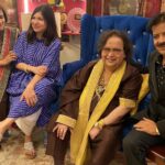 Madhushree Instagram - Birthday celebrations of #BappiLahiri with other #Bollywood star musicians #ushamangeshkar #KumarSanu #alkayagnik #uditnarayan #shaan #AlishaChinai #AnuMalik #AnandMilind #lalitpandit #jollymukherjee #AnuradhaPaudwal #nitinmukesh #samirtandon #chandranimukherjee #ShailendraSingh #vijetapandit and other guests
