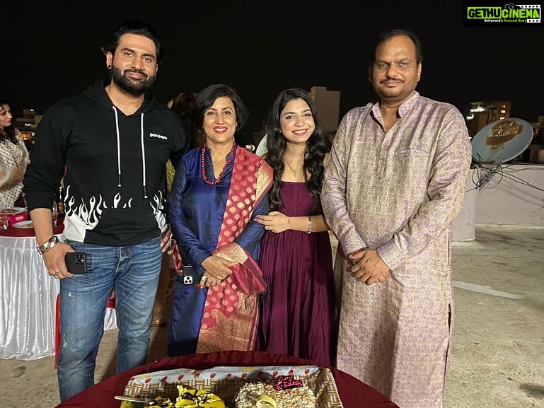 Madhushree Instagram - #birthday #celebration #artirazdan #karanrazdan #subhashghai #harshitsaxsena