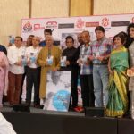 Madhushree Instagram - Attended a book launch Pgm #rahenarahehum #majroohsultanpuri . By #vijayakela . Attended by #javedakhtar #shabanaazmi #lalitpandit #shailendrasingh #shashiranjan #kavitaseth #jaankumarsanu #robbybadal #salimarif #simranahuja #kanwaljitsingh