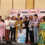 Madhushree Instagram - Attended a book launch Pgm #rahenarahehum #majroohsultanpuri . By #vijayakela . Attended by #javedakhtar #shabanaazmi #lalitpandit #shailendrasingh #shashiranjan #kavitaseth #jaankumarsanu #robbybadal #salimarif #simranahuja #kanwaljitsingh