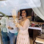 Madhushree Instagram - Make up .. going to Shoot an album song, pink dress thanks #sumitdasgupta . #makeup #shoot #shooting #album #song #singing #singer #sing #mood #love #atmosphere #pink #dress #makeupartist