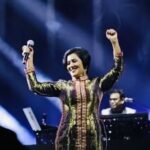 Madhushree Instagram – It was a amazing show in #abudhabi #arrahman  #concert . #mallipoosong  #tamil  #mallipoosong  #bollywoodsongs  #abudhabiculture  #music #song  #haricharan  #shwetamenon