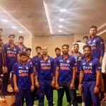 Madhushree Instagram - #indiancricketteam caught #mallipoosong . #arrahman #mallipooreels #silambarasan #vtksongs #thinkmusic #gautamvasudevmenon #dance #dancing #enjoy #mallipootrending #mallipooviral #tamilsongs #tamilindustry #music #song #singer #singing #india #indian #indiansongs #playing